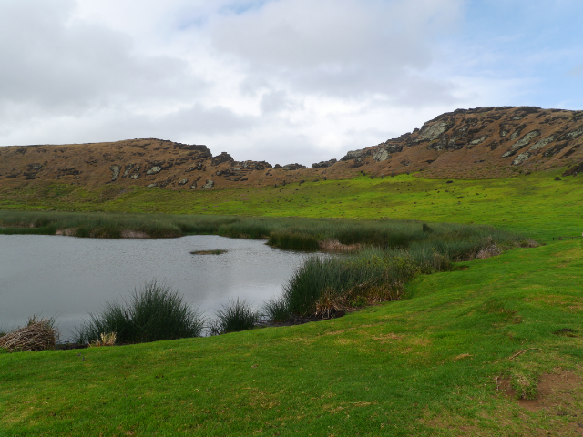 Osterinsel Kratersee des Rano Raraku