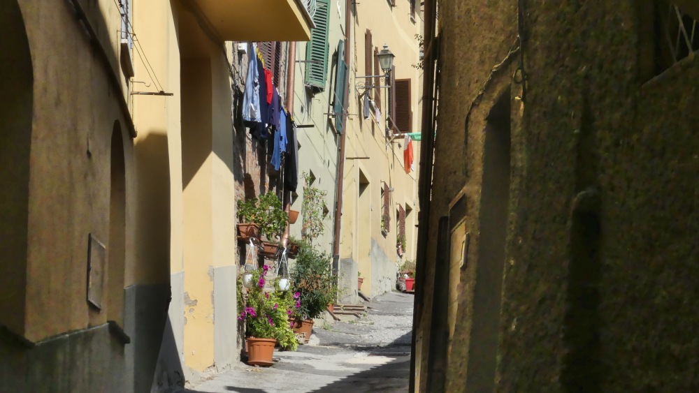 Enge Gasse in Chiusi.